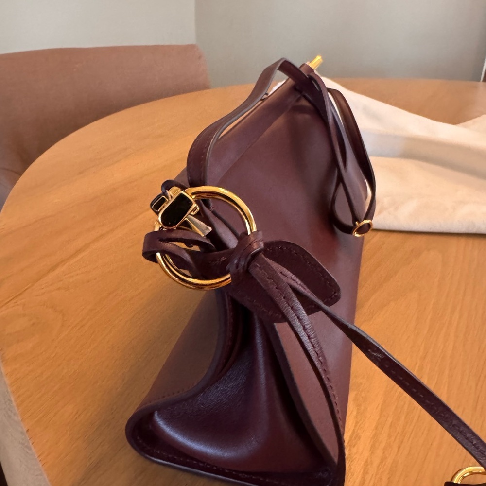 Alaia Deep Burgundy Wave Leather Shoulder Bag - Picture 8 of 10